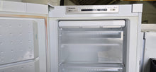 Load image into Gallery viewer, Siemens iQ300 - 60cm Frost free Upright Tall Freezer Model - GS32NV23GB White