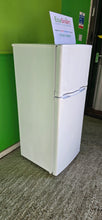 Load image into Gallery viewer, Currys Essentials C50TW20 70/30 Fridge Freezer (1618)