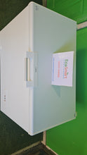 Load image into Gallery viewer, EcoSmart Appliances - Bosch Chest Freezer 225 litres (1256)