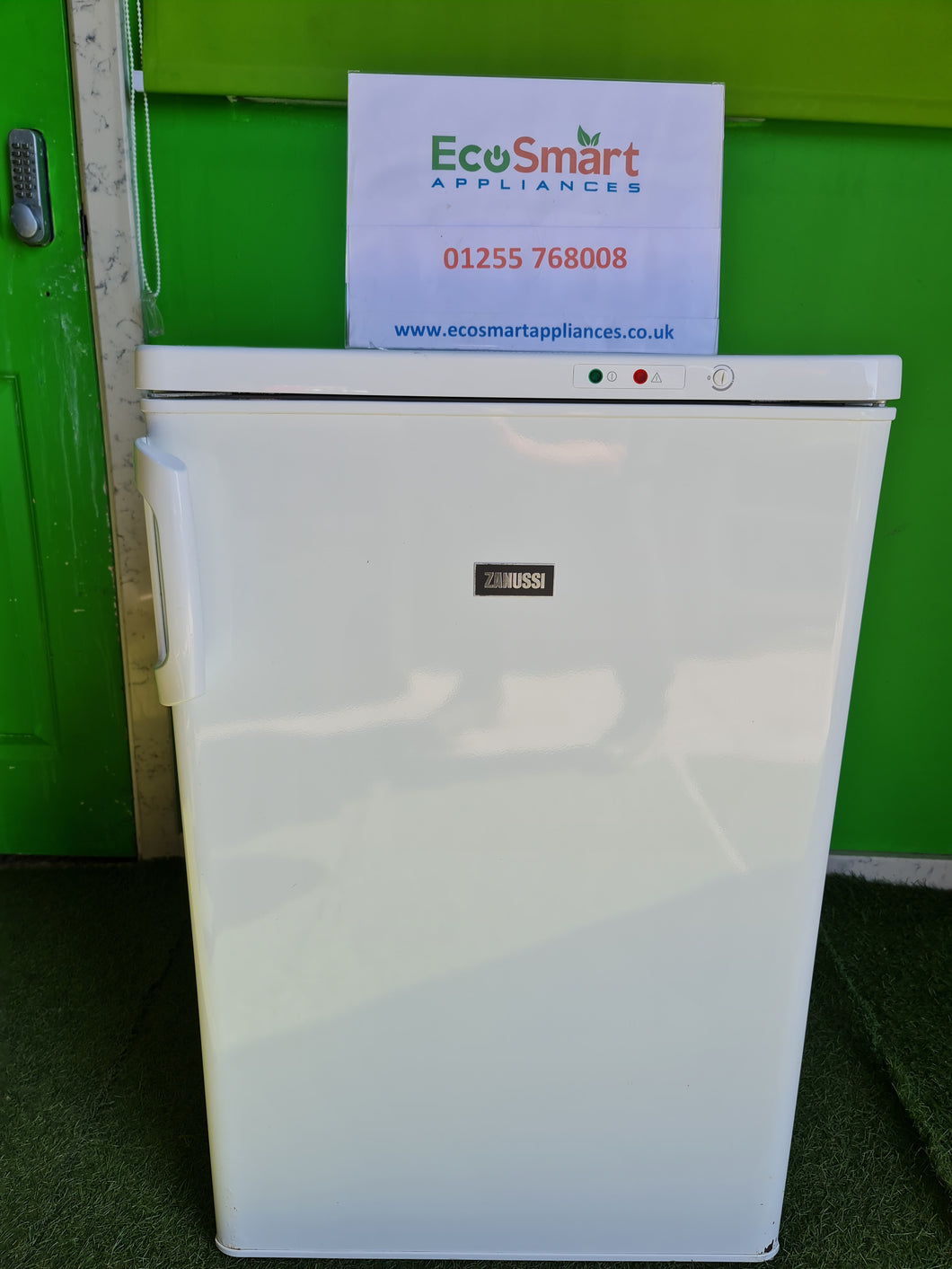 EcoSmart Appliances - Zanussi ZFT11100WA 85x55cm Freestanding Freezer - White (1410)