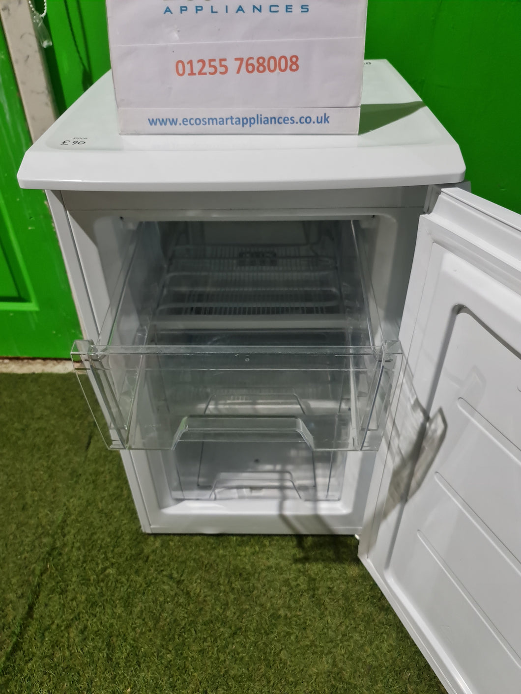 EcoSmart Appliances - Lec U5017W 50cm Undercounter Freezer - White (1420)