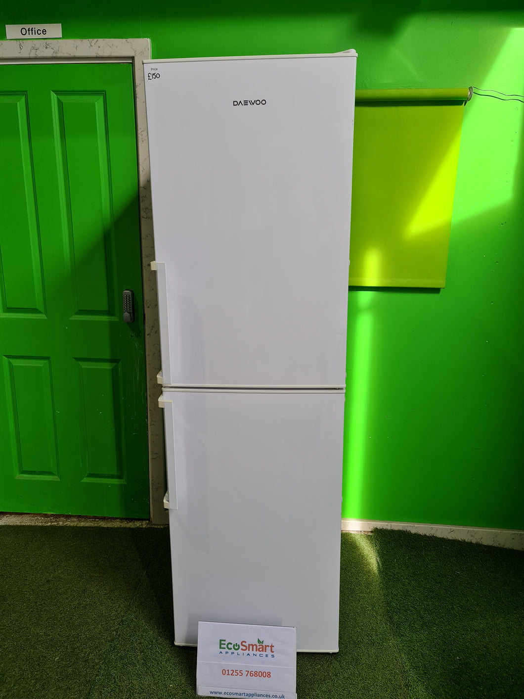 EcoSmart Appliances - Daewoo RN305NW 55cm Wide Freestanding Frost Free Fridge Freezer White (1422)