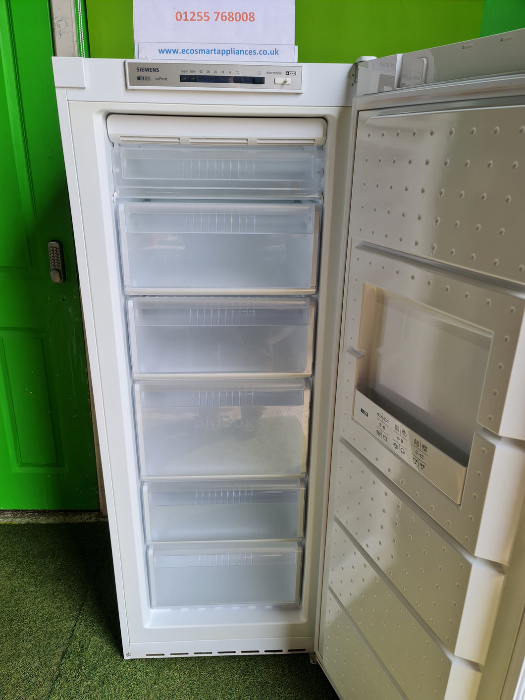 EcoSmart Appliances - SIEMENS GS24NV23GB iQ300 Upright Frost Free Freestanding Freezer (1423)