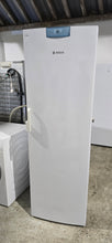 Load image into Gallery viewer, Bosch Upright Tall Frost Free Freezer (1581)
