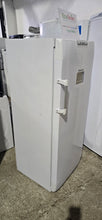 Load image into Gallery viewer, EcoSmart Appliances - Hotpoint 150cm Tall Upright Frost Free Freezer (1601)
