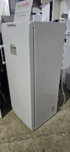 Load image into Gallery viewer, EcoSmart Appliances - Hotpoint 150cm Tall Upright Frost Free Freezer (1601)
