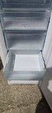 Load image into Gallery viewer, EcoSmart Appliances - Hotpoint 150cm Tall Upright Frost Free Freezer (1601)

