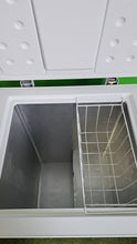 Load image into Gallery viewer, EcoSmart Appliances  - WhiteKnight 56.5cm wide 99Litre Chest Freezer (1190)
